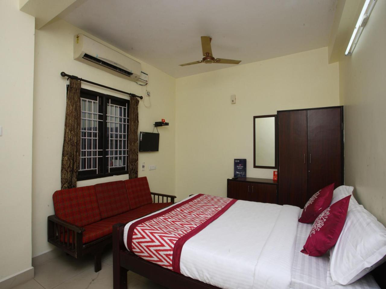 Oyo 10465 Koyambedu Chennai 호텔 외부 사진